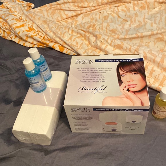 NEVER USED - Wax warmer with supplies. Wax and wax sticks do not come with it. - Picture 1 of 8